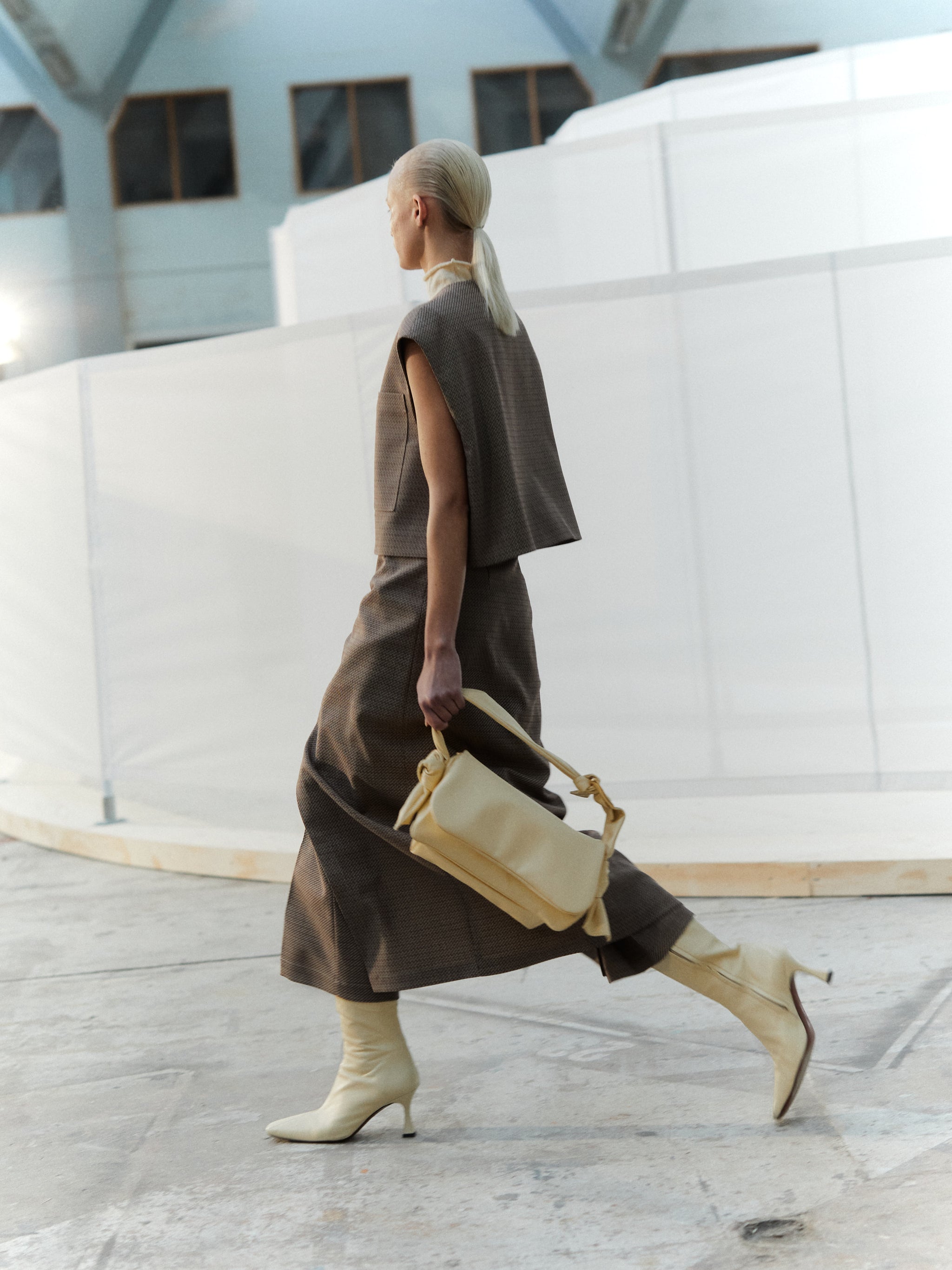 Fall/Winter 2023 Collection – AERON